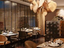 Pullman Phuket Karon Beach Resort