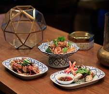 Pullman Phuket Karon Beach Resort