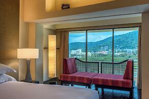 Pullman Phuket Karon Beach Resort