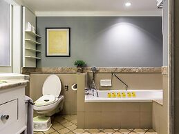 Pullman Phuket Karon Beach Resort