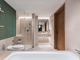 Pullman Phuket Karon Beach Resort