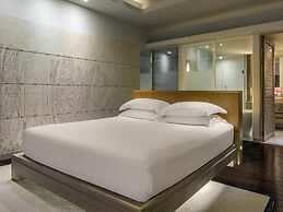 Pullman Phuket Karon Beach Resort