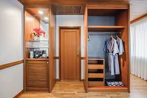 Royal Phuket City Hotel