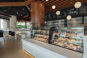 Royal Phuket City Hotel