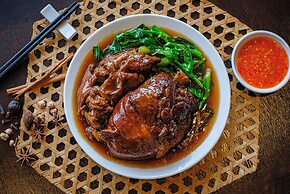 Royal Phuket City Hotel