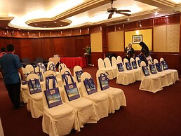 Rainbow Paradise Beach Resort