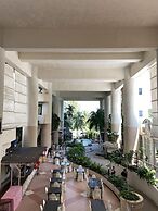 Rainbow Paradise Beach Resort