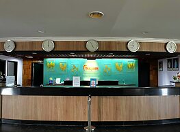 Rainbow Paradise Beach Resort