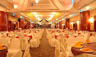 Rainbow Paradise Beach Resort