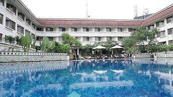 Hotel Santika Premiere Jogja