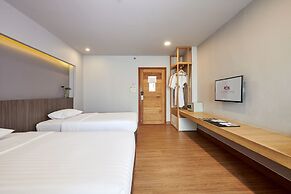 TK Palace Hotel & Convention