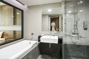 TK Palace Hotel & Convention