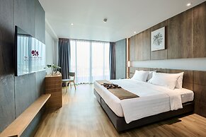 TK Palace Hotel & Convention