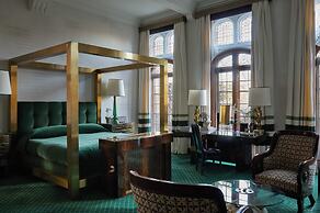 The Milestone Hotel