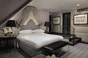 The Milestone Hotel