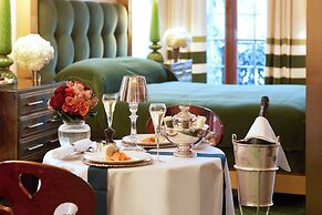 The Milestone Hotel