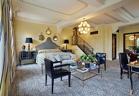 The Milestone Hotel