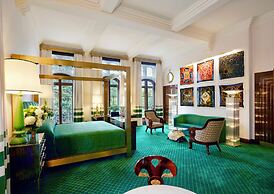 The Milestone Hotel