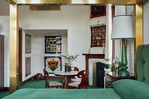 The Milestone Hotel