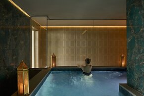 The Milestone Hotel