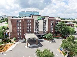 Holiday Inn Express & Suites Bloomington - MPLS Arpt Area W by IHG