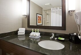 Holiday Inn Express & Suites Bloomington - MPLS Arpt Area W by IHG