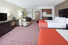 Holiday Inn Express & Suites Bloomington - MPLS Arpt Area W by IHG