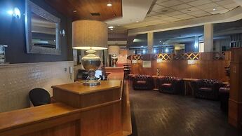 Wigan Oak Hotel