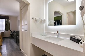 Quality Suites Albuquerque Airport