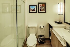 Country Inn & Suites by Radisson, Nashville Airport, TN