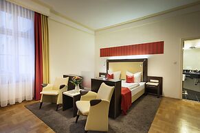 ACHAT Sternhotel Bonn