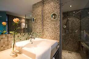 Atlantic Hotel Universum