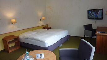 AKZENT Hotel Zur Wasserburg , bed & breakfast