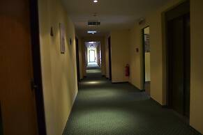 Acron Hotel