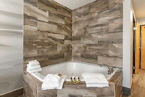 Best Western Plus Vineyard Inn