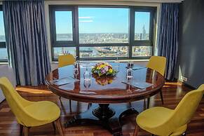 Radisson Montevideo Victoria Plaza Hotel