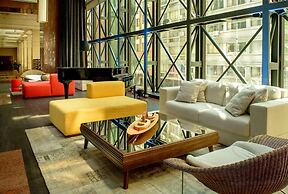 Radisson Montevideo Victoria Plaza Hotel