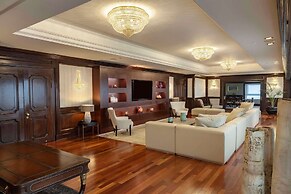 Radisson Montevideo Victoria Plaza Hotel