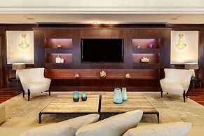 Radisson Montevideo Victoria Plaza Hotel