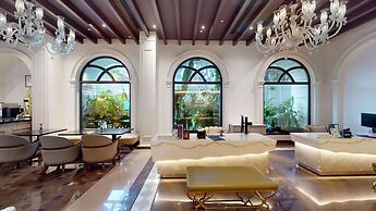 Radisson Blu Hotel & Suites GRT Chennai