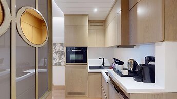 Radisson Blu Hotel & Suites GRT Chennai