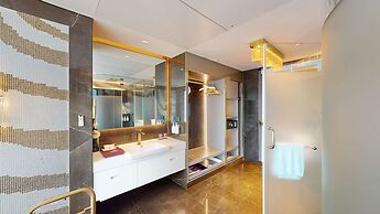 Radisson Blu Hotel & Suites GRT Chennai