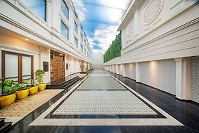 Radisson Blu Hotel & Suites GRT Chennai