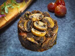 Radisson Blu Hotel & Suites GRT Chennai