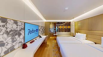 Radisson Blu Hotel & Suites GRT Chennai