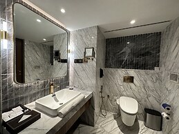 Radisson Blu Hotel & Suites GRT Chennai