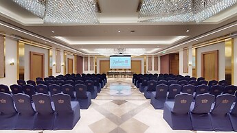 Radisson Blu Hotel & Suites GRT Chennai