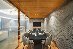 Radisson Blu Hotel & Suites GRT Chennai