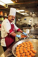 Radisson Blu Hotel & Suites GRT Chennai