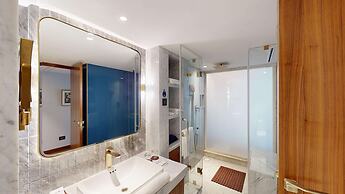 Radisson Blu Hotel & Suites GRT Chennai